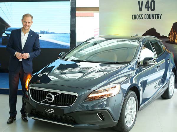 ഇതുവരെയില്ലാത്ത ഫീച്ചറുകളുമായി വോൾവോക്കാറുകൾ ഇന്ത്യയിൽ!!