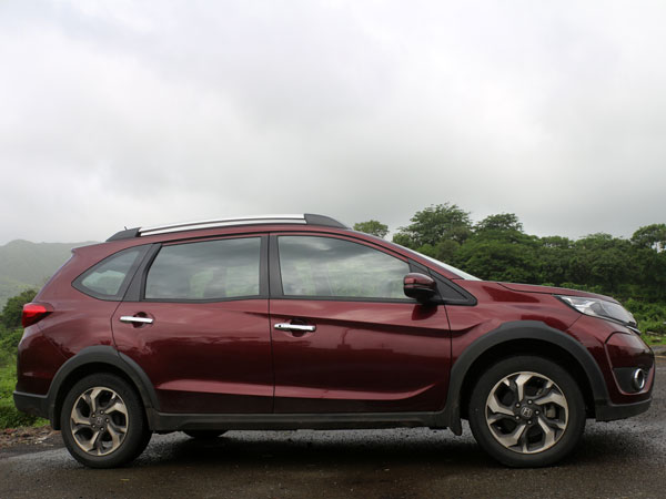 വിലവർധിപ്പിക്കുന്നു എന്ന മുന്നറിയിപ്പുമായി ഹോണ്ട