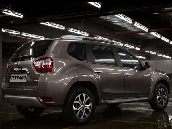 നിസാൻ ടെറാനോ ഫേസ്‌ലിഫ്റ്റ് ഉടൻ നിരത്തിലേക്ക്...