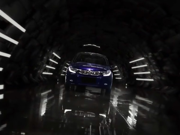 മൊബീലിയോ മുഖംമിനുക്കിയെത്തുന്നു...