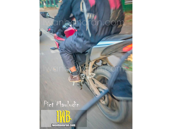 സ്പോർട്സ് ബൈക്ക് പ്രേമികൾക്കായി ഒരു പുതുപുത്തൻ യമഹ ബൈക്ക്...