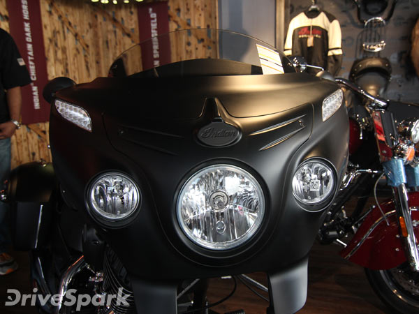 നിരത്തിലെ താരമാകാൻ സ്പ്രിംഗ്ഫീൽഡ്, ഡാർക് ഹോഴ്സ് ബൈക്കുകൾ ഇന്ത്യയിൽ... 