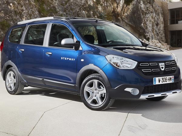 നിരത്തു കീഴടക്കാൻ പുത്തൻ റിനോ ലോഡ്ജി...