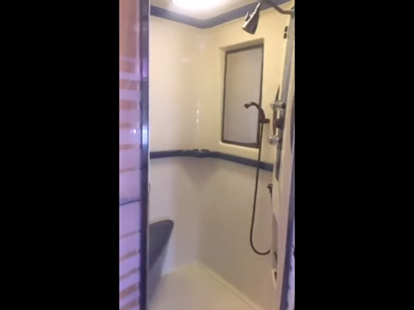 ആഡംബരമെന്നു പറഞ്ഞാൽ ദാ ഇതാണ്; അബുദാബി രാജകുമാരന്റെ വിമാനത്തിലെ ആഡംബരത നിങ്ങളെ ഞെട്ടിക്കൂം!!! 