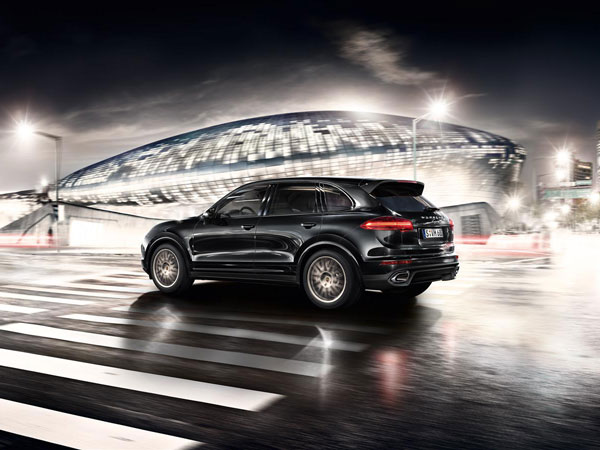 കാവ്യ എത്തിയപ്പോൾ ദിലീപ് വാങ്ങി ഒന്നരകോടിയുടെ ഒരു പോഷെ....