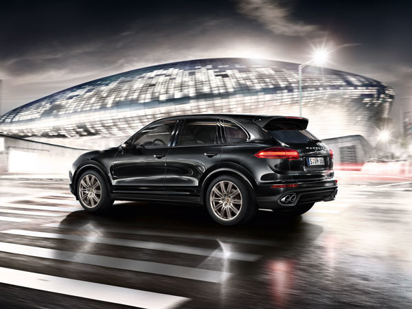 പോഷെ കെയിൻ പ്ലാറ്റിനം എഡിഷൻ അവതരിച്ചു; വില 1.26കോടി