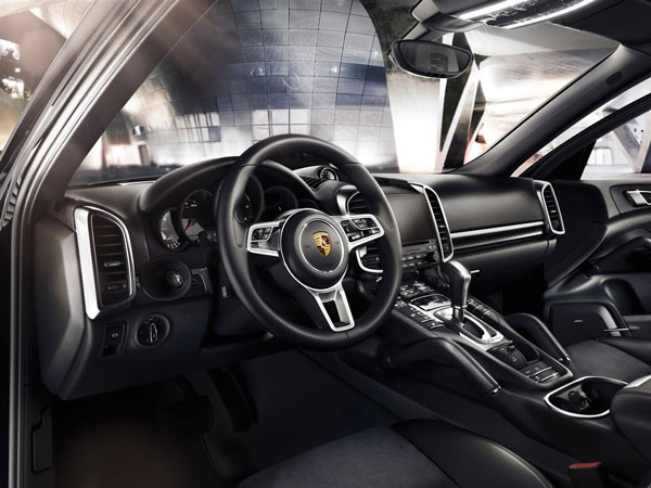 പോഷെ കെയിൻ പ്ലാറ്റിനം എഡിഷൻ അവതരിച്ചു; വില 1.26കോടി