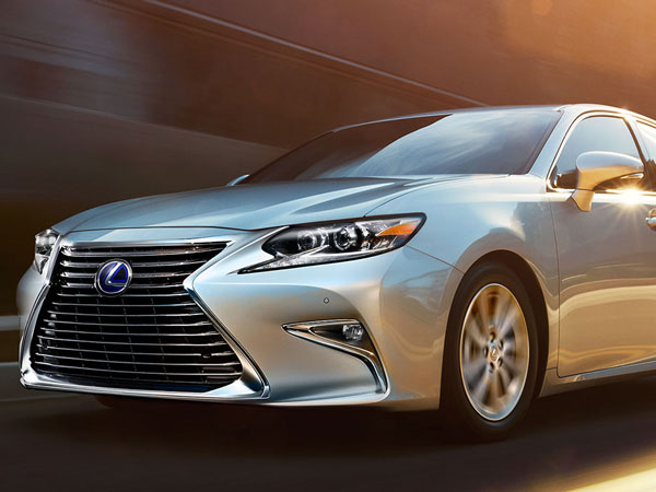 ടൊയോട്ട ലക്ഷ്വറി ബ്രാന്റ് ലെക്സസ്; അരങ്ങേറ്റം മാർച്ച് 24ന്
