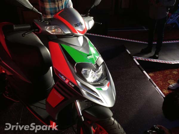 നിരത്തിലെ താരമാകാനെത്തി അപ്രീലിയ എസ് ആർ 150 റേസ് എഡിഷൻ