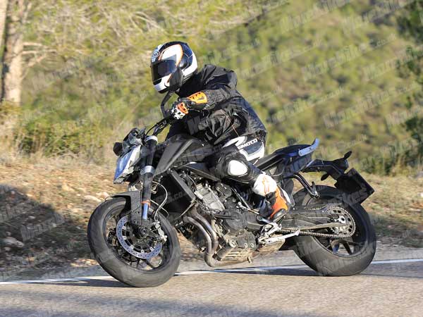  കെടിഎം അവതരിപ്പിക്കുന്നു പുതിയ 790 ഡ്യൂക്ക്