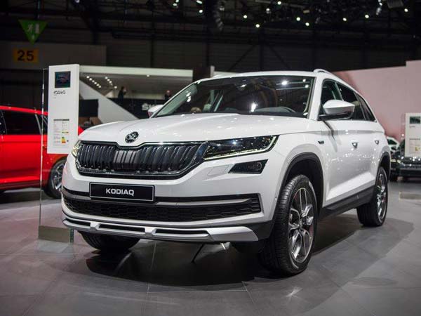 ലോകോത്തര ബ്രാന്‍ഡുകളെ നിയന്ത്രിക്കുന്നത് ഈ ആറ് പേര്‍