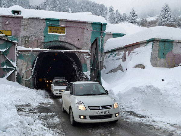 ഇന്ത്യയിലെ ഏറ്റവും നീളമുള്ള തുരങ്കം കാഴ്ച വെക്കുന്നത് പുത്തന്‍ റോഡ് അനുഭവം