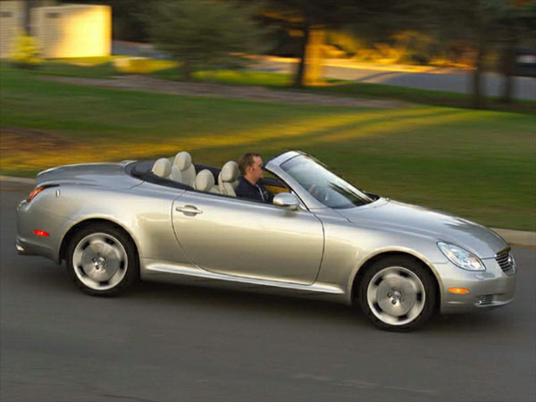 അറിയുമോ പ്രമുഖ ബ്രാന്‍ഡുകളുടെ ഈ ദുരന്ത മോഡലുകളെ?