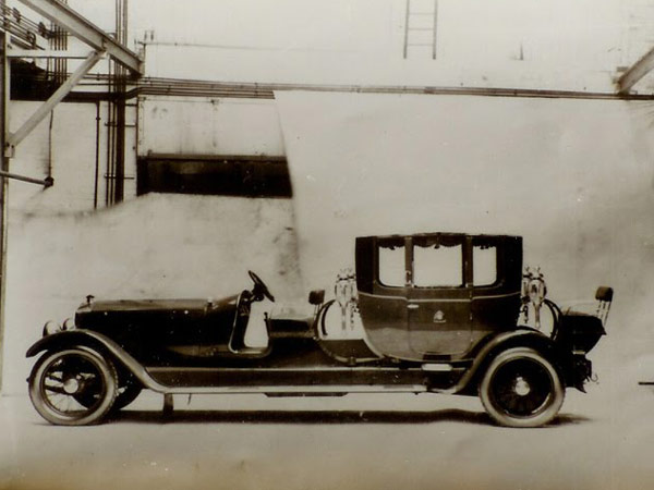 റോള്‍സ് റോയ്‌സും ഇന്ത്യന്‍ രാജാക്കന്‍മാരും