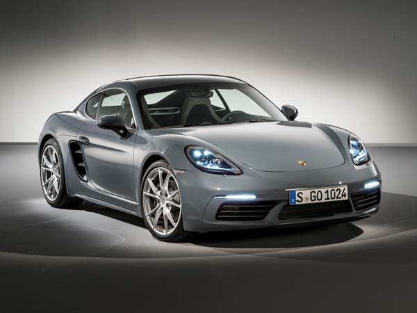 2017 ലോക കാര്‍ പുരസ്‌കാരങ്ങള്‍ പ്രഖ്യാപിച്ചു; മിന്നിത്തിളങ്ങി ജാഗ്വാര്‍