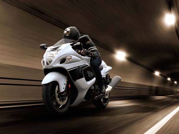 മച്ചാനേ..ബൂസാ!