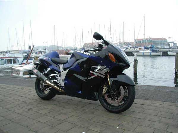 മച്ചാനേ..ബൂസാ!