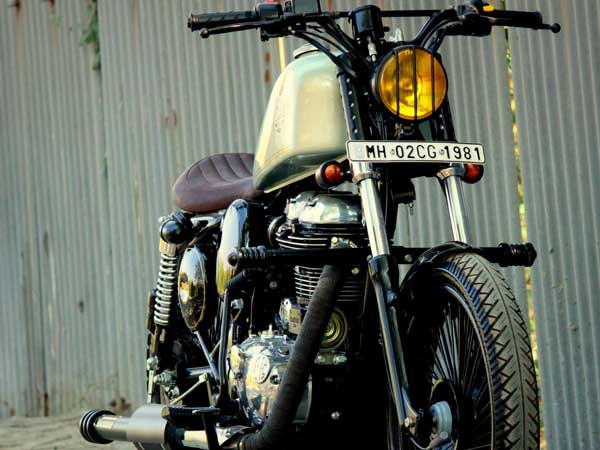 അവിശ്വസനീയം!; റോയല്‍ എന്‍ഫീല്‍ഡില്‍ തീര്‍ത്ത ബോണവില്‍ ബോബര്‍