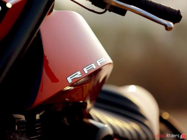 അവിശ്വസനീയം!; റോയല്‍ എന്‍ഫീല്‍ഡില്‍ തീര്‍ത്ത ബോണവില്‍ ബോബര്‍