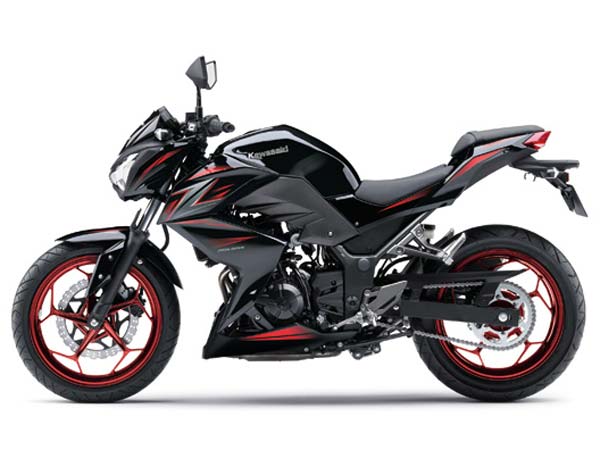 'കവാസാക്കികൾ' അണിനിരന്നു; Z1000, Z1000 R എഡിഷന്‍, Z250 സ്ട്രീറ്റ് ബൈക്കുകള്‍ എത്തി