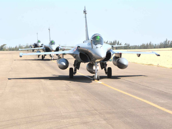 പ്രതിരോധത്തില്‍ ചെലവഴിച്ച് ഇന്ത്യ അഞ്ചാമത്; ഇനി രാജ്യം കാത്തിരിക്കുന്ന 'കരുത്ത്' ഇവര്‍