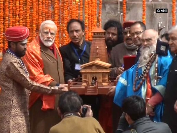 നരേന്ദ്രമോദിയുടെ കേദാര്‍നാഥ് സന്ദര്‍ശനം; തലയുയര്‍ത്തി പോളാരിസും