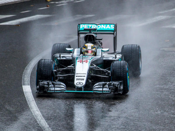 ടയര്‍ ഏത് തെരഞ്ഞെടുക്കും? ട്യൂബ്‌ലെസ് ടയറുകളുടെ ഗുണങ്ങളും ദോഷങ്ങളും