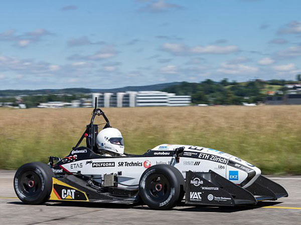 1.5 സെക്കന്റ് കൊണ്ട് 100 കിലോമീറ്റര്‍; ഇത്തിരി കുഞ്ഞനില്‍ അതിശയിച്ച് ലോകം