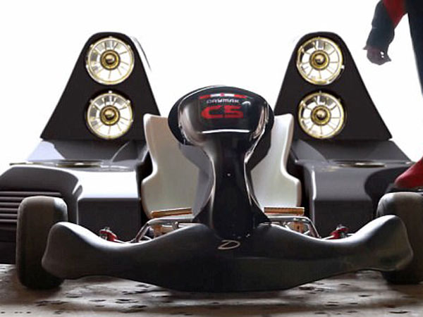 1.5 സെക്കന്റ് കൊണ്ട് 100 കിലോമീറ്റര്‍; ഇത്തിരി കുഞ്ഞനില്‍ അതിശയിച്ച് ലോകം