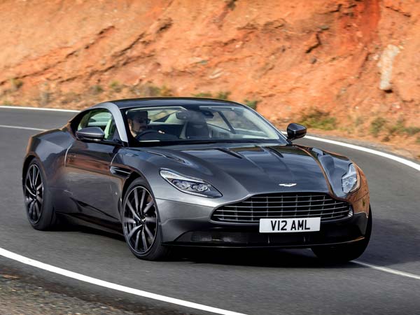 ഒടുവില്‍ ആസ്റ്റണ്‍ മാര്‍ട്ടിന്‍ DB11 ന് ആദ്യ ഉപഭോക്താവിനെ കിട്ടി!