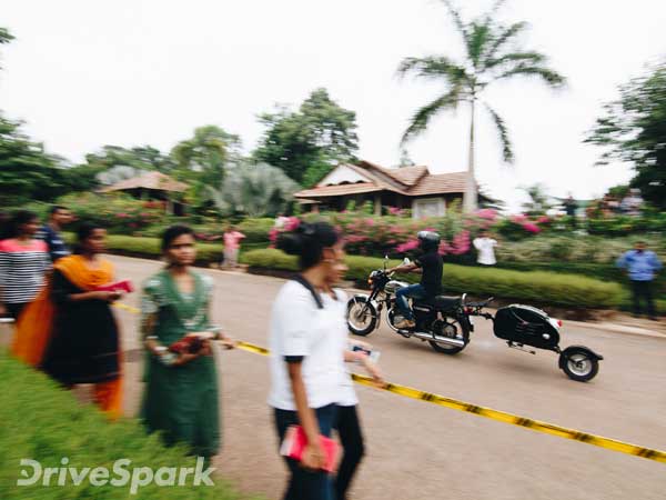 സൂപ്പര്‍കാറുകളും, സൂപ്പര്‍ബൈക്കുകളും പിന്നെ സ്റ്റണ്ടും; ആല്‍വ മോട്ടോറിഗ് 4 സമാപിച്ചു