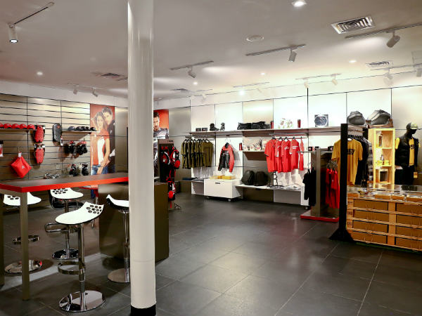 ഇനി കേരളത്തിലും ഡ്യുക്കാറ്റി; കൊച്ചിയില്‍ ഷോറൂം ആരംഭിച്ചു