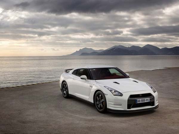 ഒടുവില്‍ 