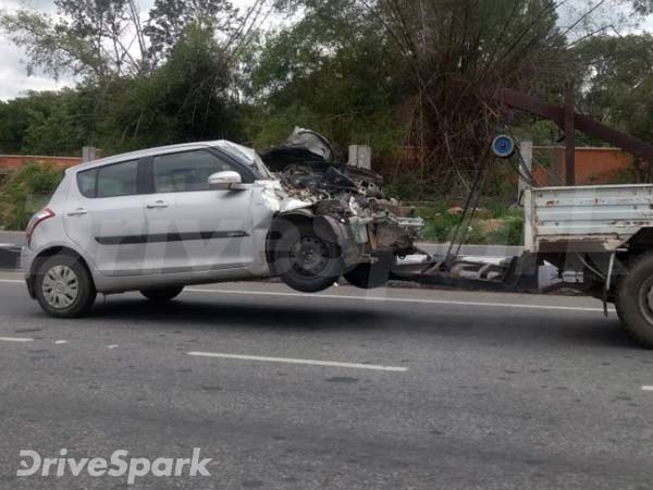 ബംഗളൂരു അപകടത്തില്‍ മാരുതി സ്വിഫ്റ്റ് തകര്‍ന്നു