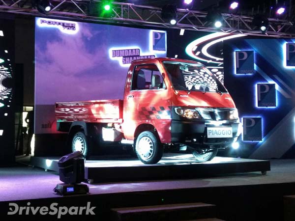 പിയാജിയോ പോര്‍ട്ടര്‍ 700 വിപണിയില്‍ എത്തി