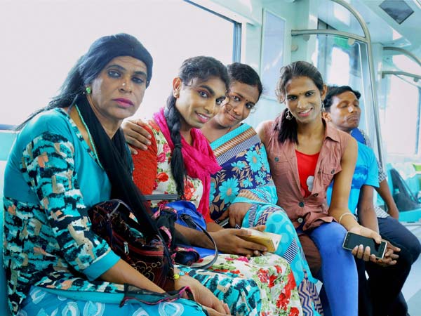 കൊച്ചിയുടെ ഹൃദയമിടിപ്പിന് ഇനി മെട്രോയുടെ താളം; അറിഞ്ഞിരിക്കേണ്ട 9 കാര്യങ്ങള്‍