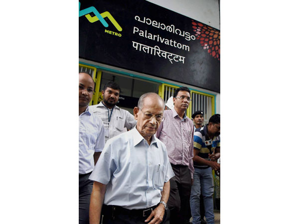 കൊച്ചിയുടെ ഹൃദയമിടിപ്പിന് ഇനി മെട്രോയുടെ താളം; അറിഞ്ഞിരിക്കേണ്ട 9 കാര്യങ്ങള്‍