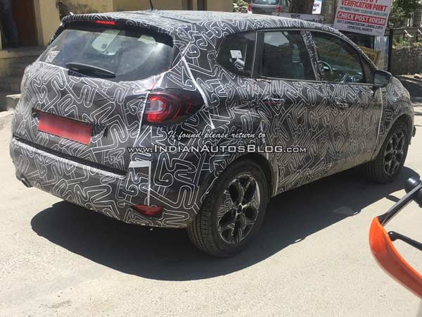 റെനോ കപ്തൂര്‍ എസ്‌യുവിയുടെ വരവ് അടുത്തെന്ന് സൂചന; ചിത്രങ്ങള്‍ പുറത്ത്