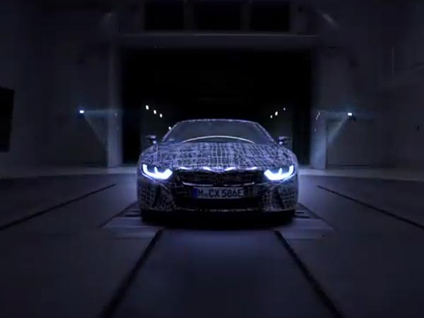 വരവിന് മുന്നോടിയായി ബിഎംഡബ്ല്യു i8 റോഡ്‌സ്റ്ററിന്റെ ടീസര്‍ എത്തി