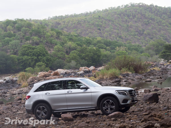 ഓഫ്‌റോഡിംഗാണോ താത്പര്യം; ഡ്രൈവിംഗില്‍ ശ്രദ്ധിക്കേണ്ട ചില കാര്യങ്ങള്‍