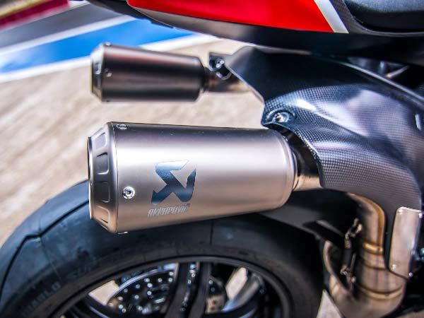  വില 1.12 കോടി രൂപ; ഇന്ത്യയുടെ ആദ്യത്തേയും അവസാനത്തേയും ഡ്യൂക്കാറ്റി 1299 സൂപ്പര്‍ലജെയ്‌റ വന്നെത്തി