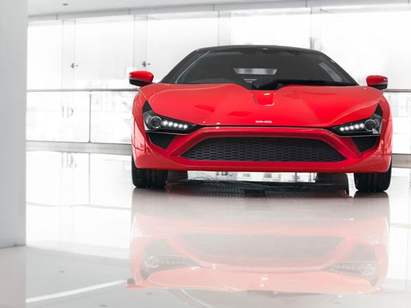 പദ്മിനിയില്‍ തുടങ്ങിയ ദിലീപ് ഛബ്രിയ; ആദ്യ ഇന്ത്യന്‍ സൂപ്പര്‍ കാറിലേക്കുള്ള DC യുടെ ദൂരം ഇങ്ങനെ