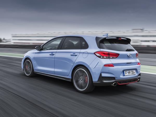 ഇത് ഗംഭീരം!; ആദ്യ പെര്‍ഫോര്‍മന്‍സ് ഹാച്ച്ബാക്ക് i30N നെ ഹ്യുണ്ടായി അവതരിപ്പിച്ചു
