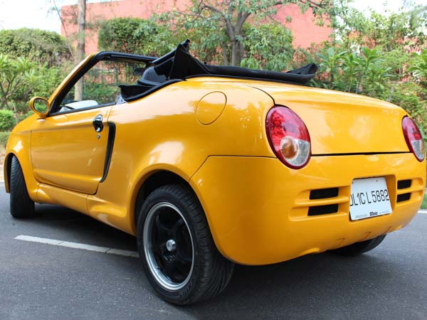 കുറഞ്ഞ ചെലവില്‍ ഒരു കണ്‍വേര്‍ട്ടബിള്‍; അതിശയിപ്പിക്കുന്ന മാരുതി 800 കളുമായി ജെഎസ് ഡിസൈന്‍