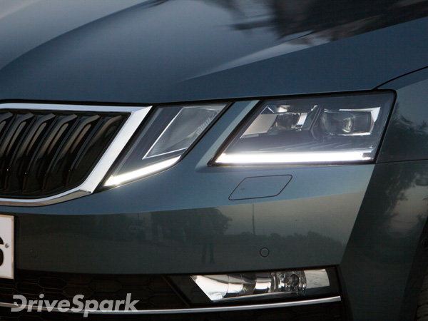 അടിമുടി മാറിയെത്തുന്ന 2017 സ്‌കോഡ ഒക്ടാവിയ; 1.8 ടിഎസ്‌ഐ AT ഫസ്റ്റ് ഡ്രൈവ് റിവ്യു