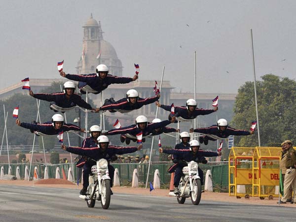 ബുള്ളറ്റ് എന്ന പട്ടാളബൈക്ക്; ഇന്ത്യന്‍ സൈന്യത്തില്‍ നിന്നും ആരംഭിച്ച റോയല്‍ എന്‍ഫീല്‍ഡിന്റെ കഥ