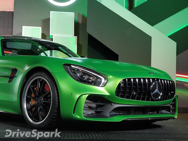 ട്രാക്കിലെ ആവേശം ഇനി റോഡിലേക്കും; പുതിയ രണ്ട് എഎംജി കാറുകളുമായി മെര്‍സിഡീസ് എത്തി