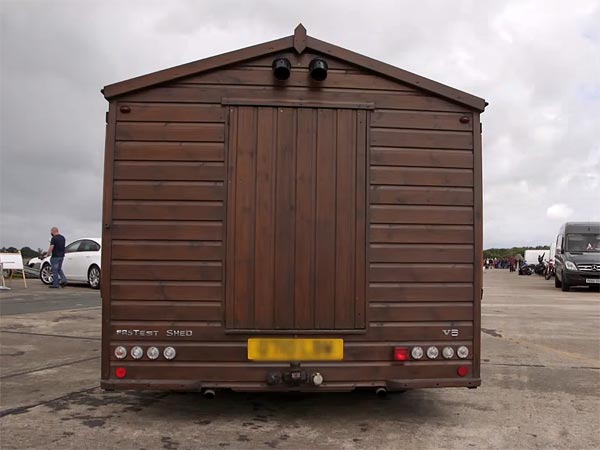 നിങ്ങളുടെ കാറിനെക്കാളും വേഗതയില്‍ 'സഞ്ചരിക്കുന്ന വീട്'