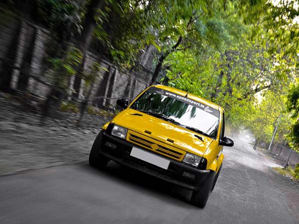 ലംബോര്‍ഗിനിയെ വെല്ലുന്ന ടാറ്റ ഇന്‍ഡിക്ക; വിപണിയെ ഞെട്ടിച്ച ചില അവതാരങ്ങള്‍