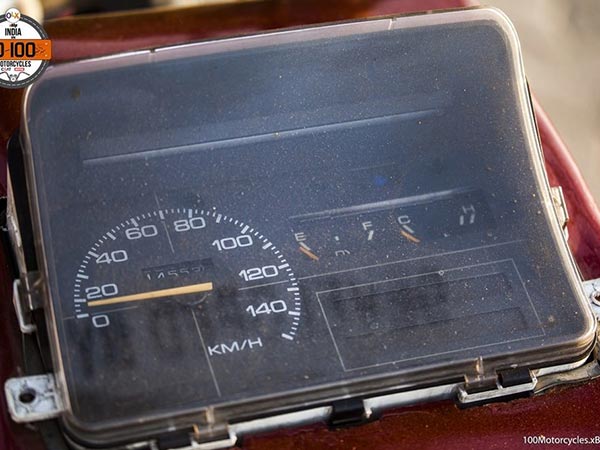 ഇഷ്ടം ബൈക്കിനോട്, എന്നാല്‍ കിട്ടിയത് കാറും; ഇത് മാരുതി 800 കൊണ്ടൊരു ബൈക്ക്